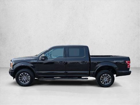 Used 2020 Ford F150 XLT w/ Equipment Group 302A Luxury AWD/4WD image 8