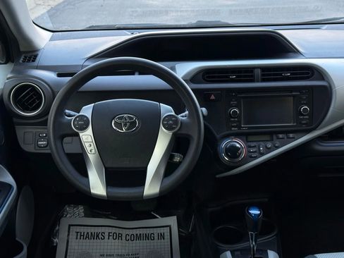 Used 2012 Toyota Prius C One image 25