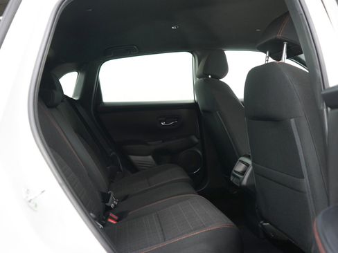 Used 2023 Honda HR-V Sport image 12