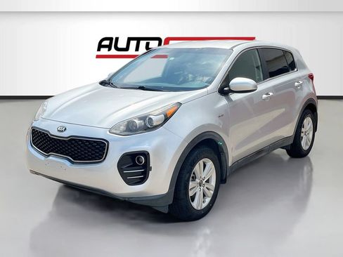 Used 2018 Kia Sportage LX w/ Paint Protection Package AWD/4WD image 3