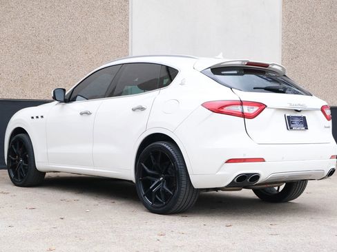 Used 2017 Maserati Levante S AWD/4WD image 14