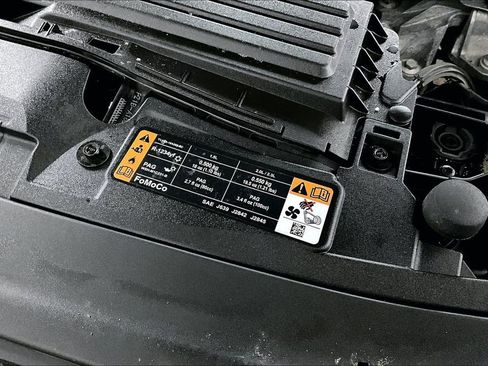 Used 2024 Ford Escape ST-Line Select w/ Tech Pack #2 image 33