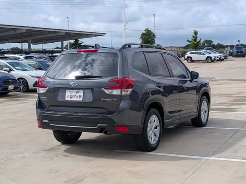 Used 2024 Subaru Forester AWD/4WD image 5