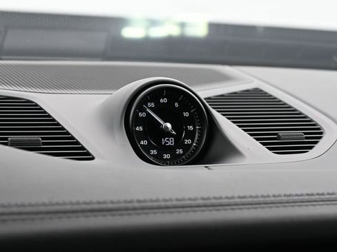 New 2026 Porsche Cayenne S image 10