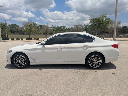 Used 2018 BMW 530i RWD image 8