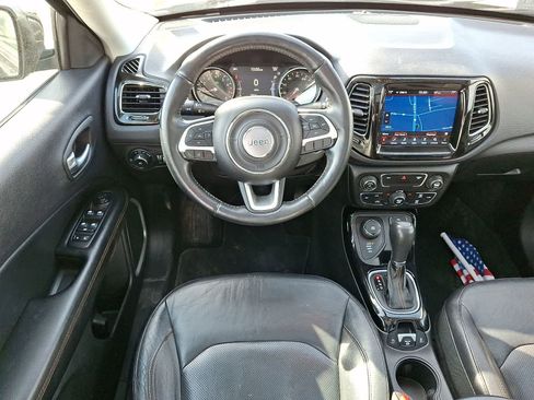 Used 2017 Jeep Compass Limited w/ Navigation Group image 11