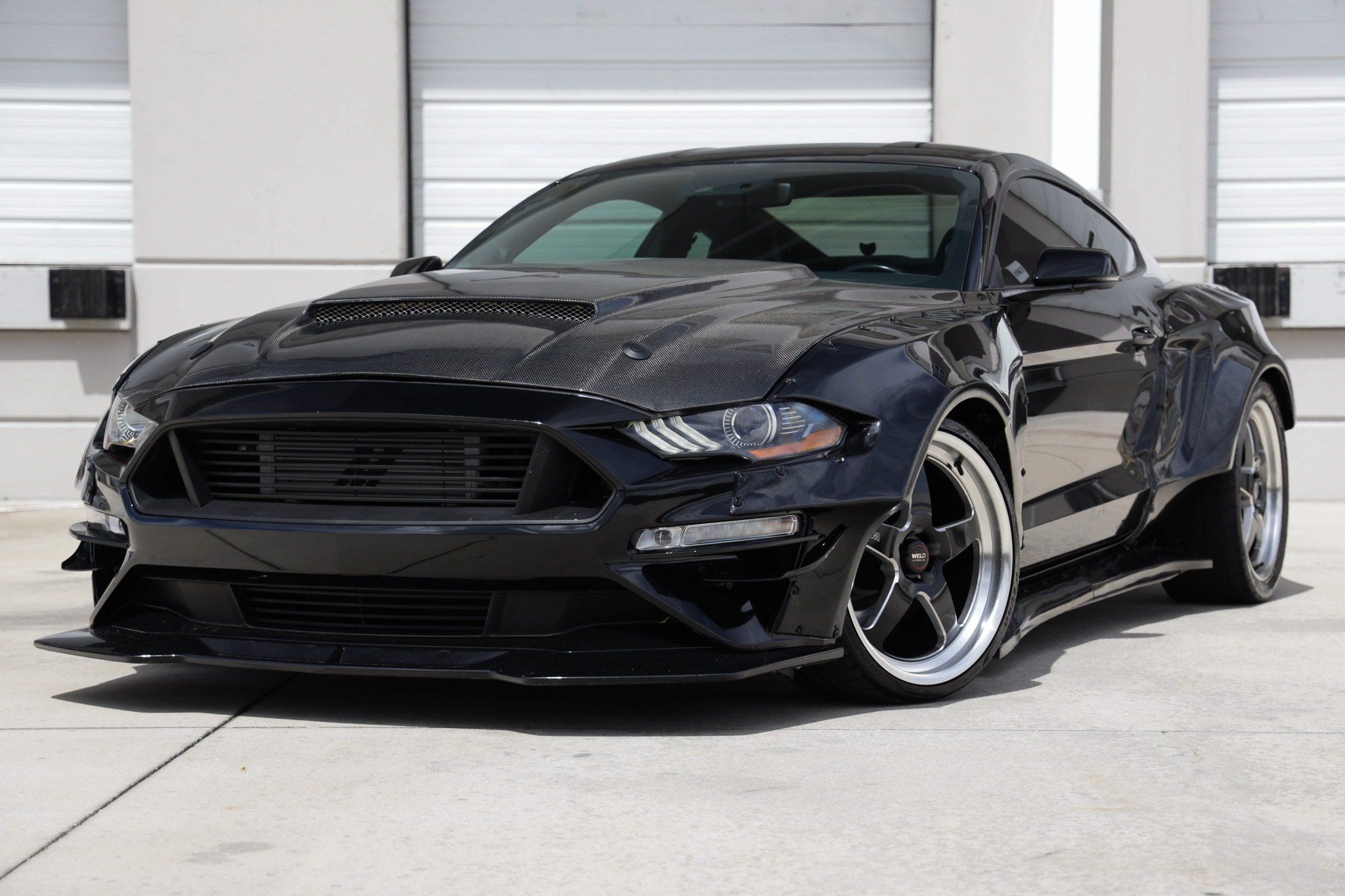 Used 2020 Ford Mustang GT Premium w/ GT Performance Package RWD image 1