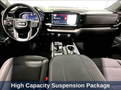 Used 2023 GMC Sierra 1500 Elevation w/ X31 Off-Road Package AWD/4WD image 11