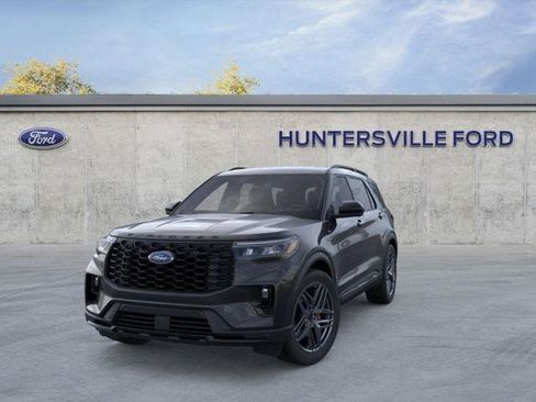 New 2026 Ford Explorer ST-Line w/ ST-Line Street Pack image 2