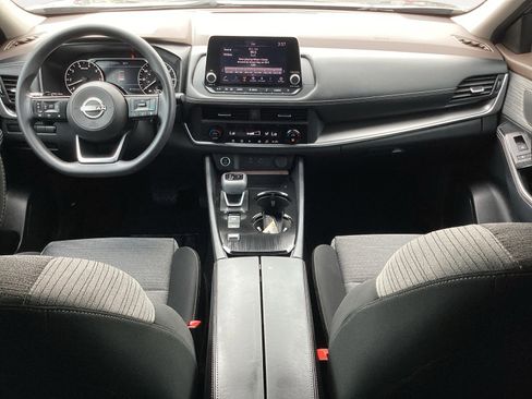 Used 2023 Nissan Rogue SV FWD image 4