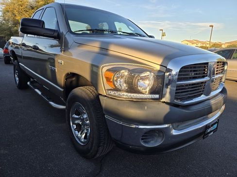 Used 2008 Dodge Ram 1500 Truck ST image 6