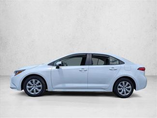 Used 2022 Toyota Corolla LE FWD video 2