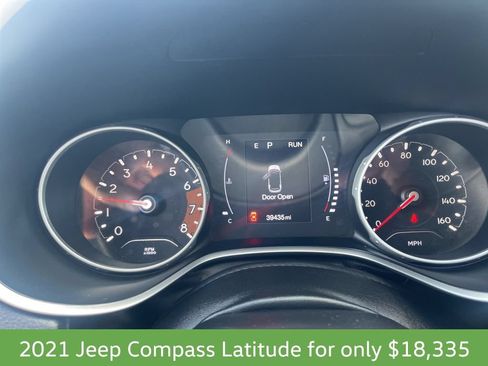 Used 2021 Jeep Compass Latitude AWD/4WD image 17