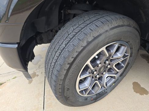 Used 2021 Ford F150 XL w/ STX Appearance Package RWD image 30