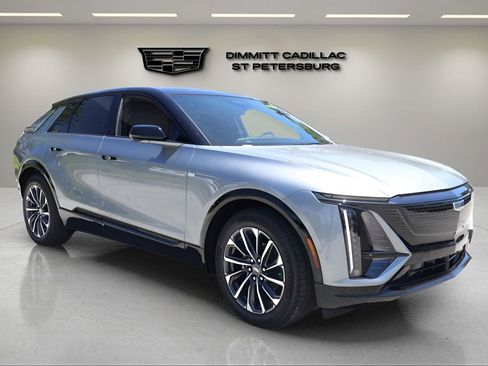 New 2026 Cadillac Lyriq Premium Sport RWD image 7