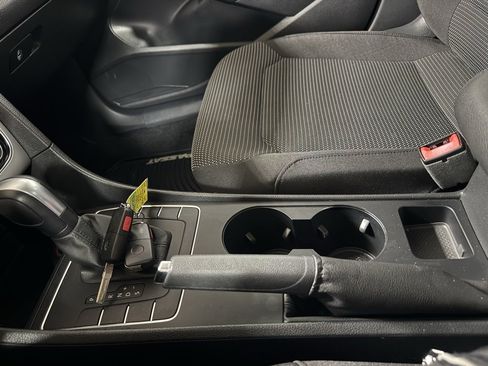 Used 2016 Volkswagen Passat 1.8T S image 15