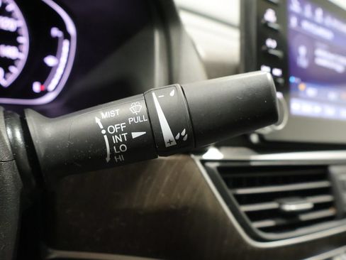 Used 2019 Honda Accord EX-L image 37