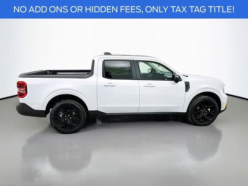 New 2026 Ford Maverick Lariat w/ Black Appearance Package image 8