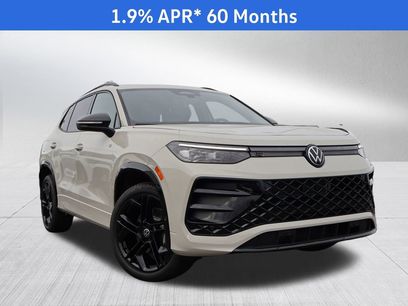 New 2026 Volkswagen Tiguan SE R-Line