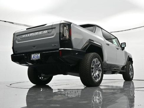 New 2025 GMC Hummer EV 3X image 42