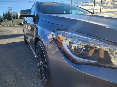 Used 2014 Mercedes-Benz CLA 250 4MATIC image 31