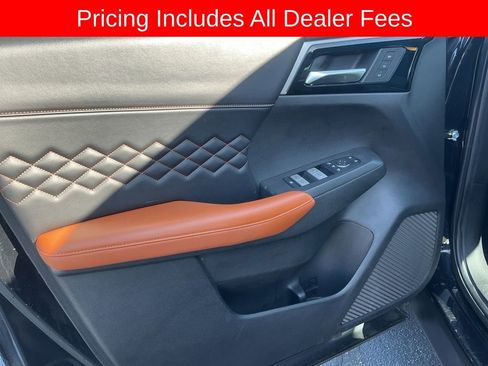 Used 2022 Mitsubishi Outlander SEL AWD/4WD image 9