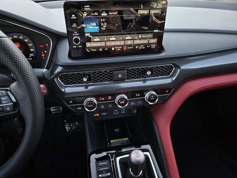 New 2025 Acura Integra Type S image 17