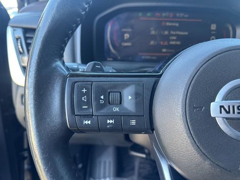 Used 2021 Nissan Rogue Platinum image 23