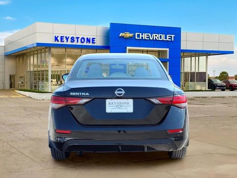 Used 2025 Nissan Sentra S FWD image 6