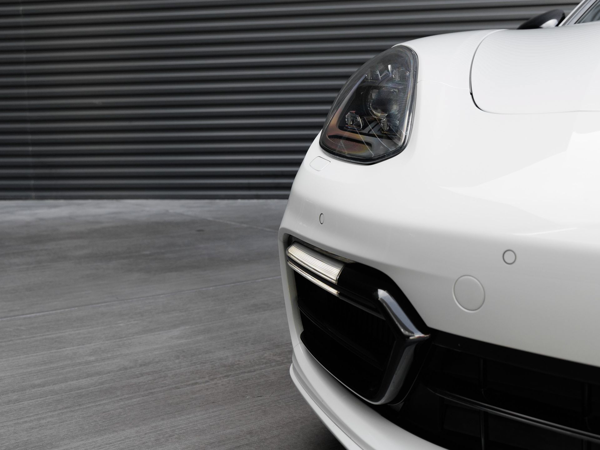 Certified 2018 Porsche Panamera Turbo S AWD/4WD image 37