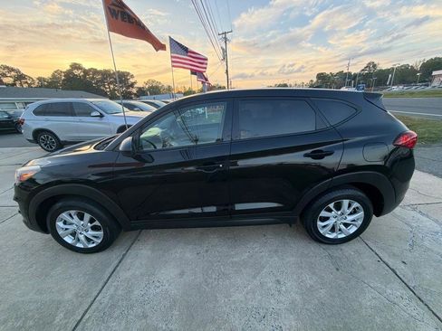 Used 2020 Hyundai Tucson SE image 15