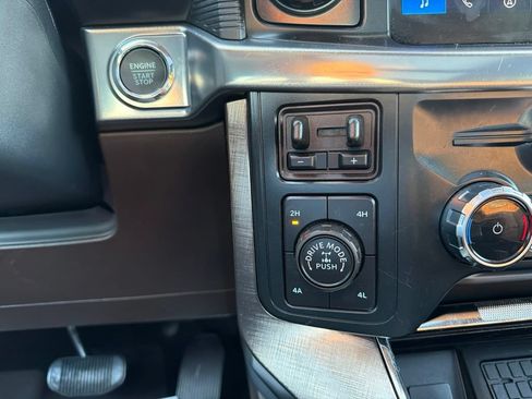 Used 2025 Ford F150 King Ranch AWD/4WD image 31