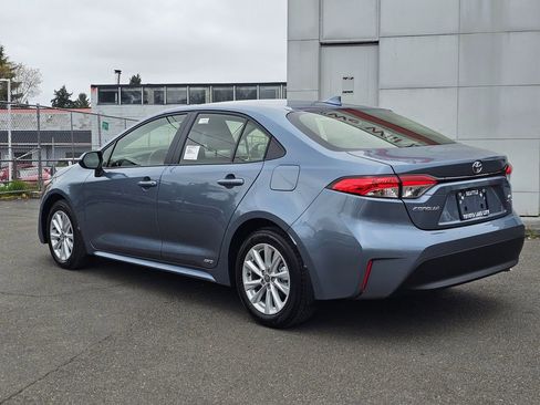 New 2026 Toyota Corolla LE AWD/4WD image 5