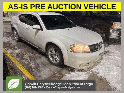 Used 2011 Dodge Avenger Heat image 1