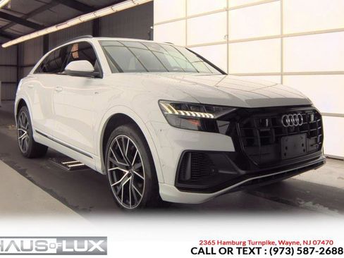 Used 2021 Audi Q8 Premium Plus w/ Premium Plus Package AWD/4WD image 1