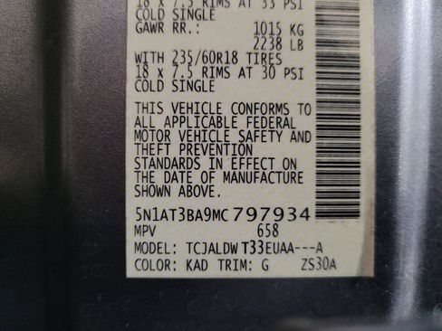 Used 2021 Nissan Rogue SV w/ Premium Package FWD image 33