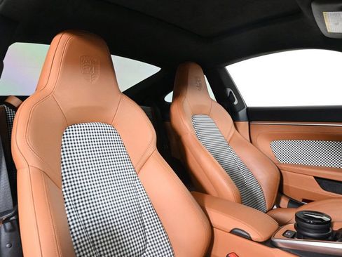 Used 2024 Porsche 911 Turbo S image 18