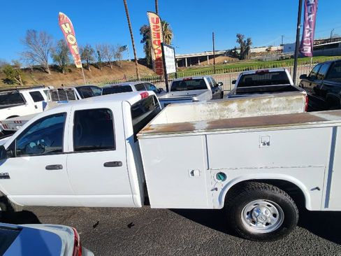 Used 2007 Dodge Ram 3500 Truck ST w/ PWR Accessory Group image 2