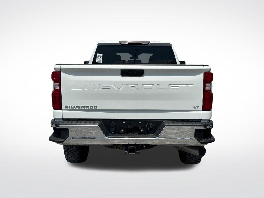 Used 2024 Chevrolet Silverado 2500 LT AWD/4WD image 4