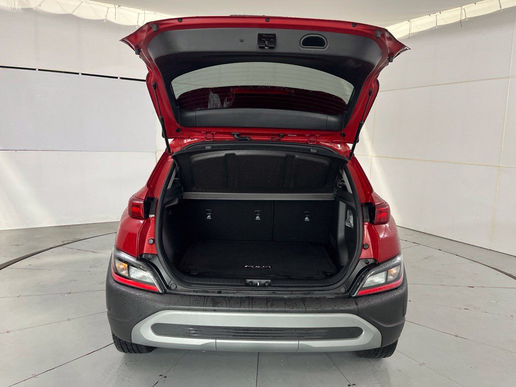 Used 2022 Hyundai Kona SEL w/ Cargo Package FWD image 13