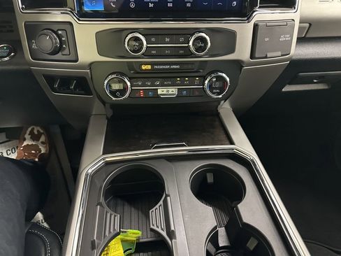 Used 2022 Ford F250 Lariat w/ Lariat Ultimate Package image 44