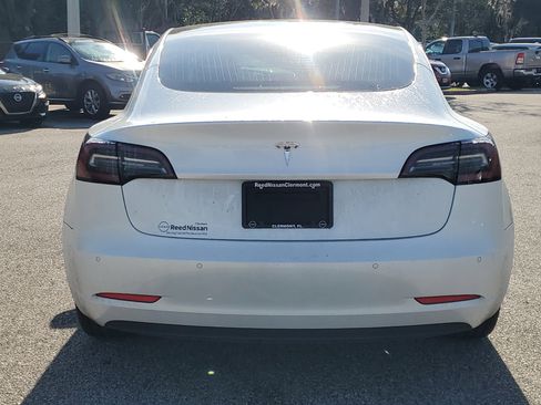 Used 2020 Tesla Model 3 Standard Range image 6
