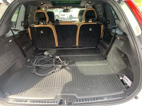 Used 2023 Volvo XC90 T8 Ultimate AWD/4WD image 19