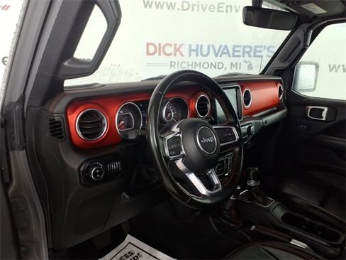 Used 2020 Jeep Gladiator Rubicon image 13