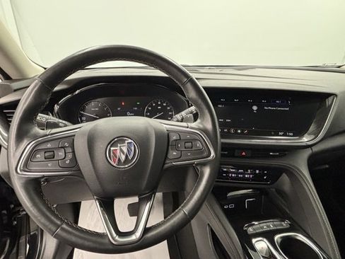 Used 2022 Buick Envision Preferred image 16