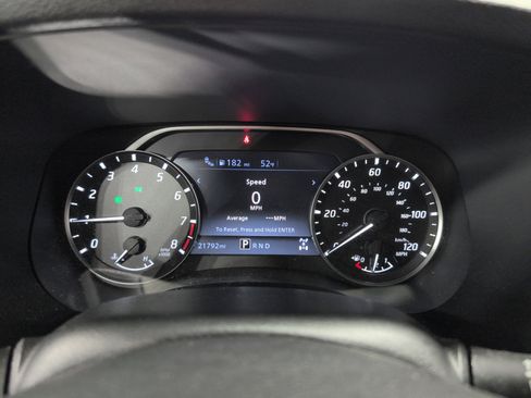 Used 2023 Nissan Frontier SV w/ Midnight Edition Package image 25