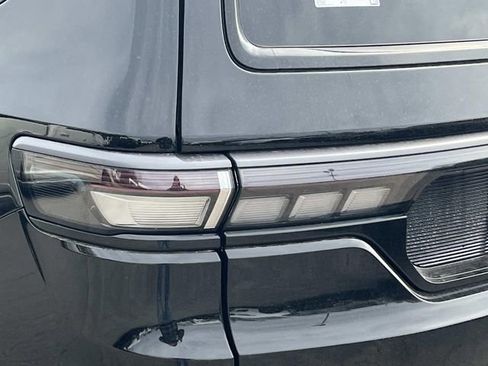 New 2026 Jeep Grand Wagoneer L Limited image 10