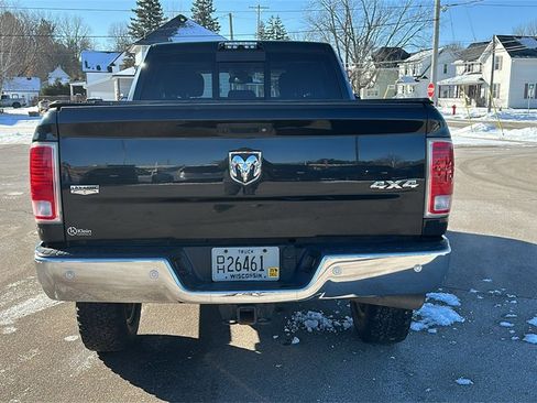 Used 2018 RAM 2500 Laramie w/ Convenience Group image 7