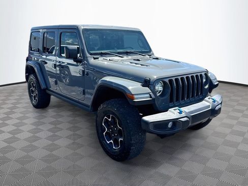 Used 2022 Jeep Wrangler Unlimited Rubicon 4xe w/ Cold Weather Group AWD/4WD image 4