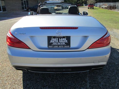 Used 2015 Mercedes-Benz SL 550 image 33